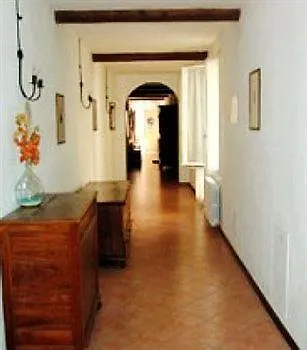 ロカンダ デラ ビシア 3*