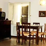 Della Biscia Φεράρα