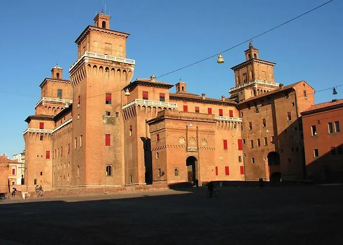 ロカンダ デラ ビシア 3* フェラーラ