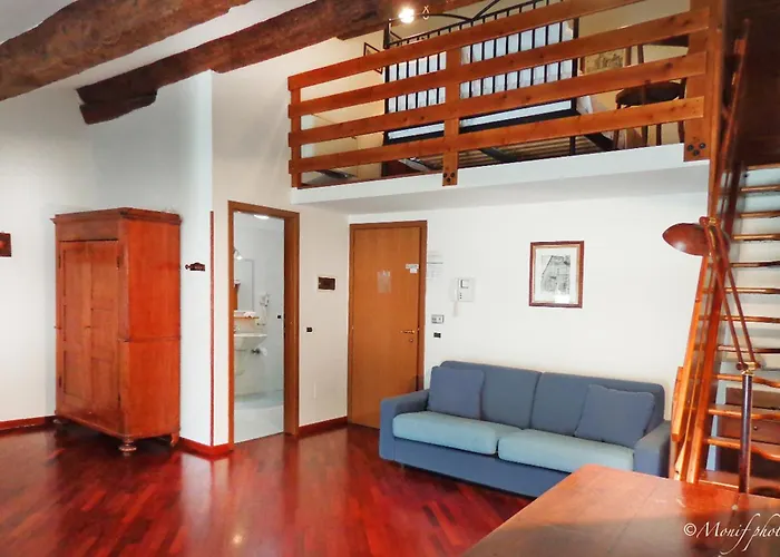 Della Biscia Aparthotel