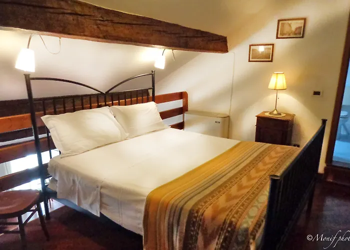 ロカンダ デラ ビシア 3* フェラーラ